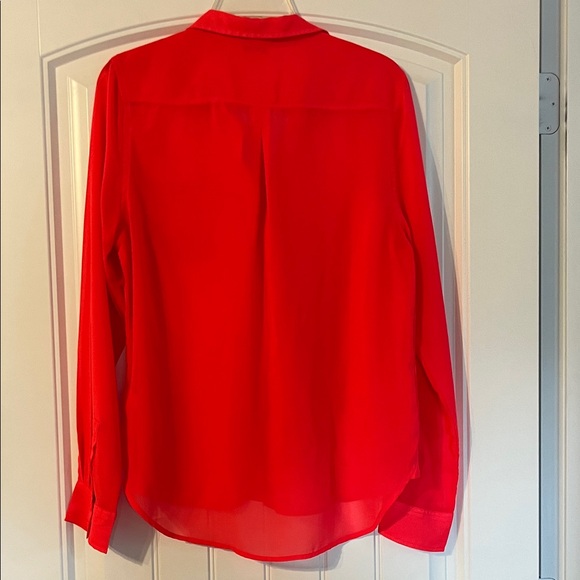 Button-Up Blouse - Picture 7 of 7